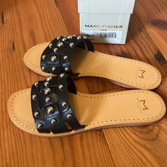 Marc Fisher Pacca Slides 8 - Picture 4 of 4